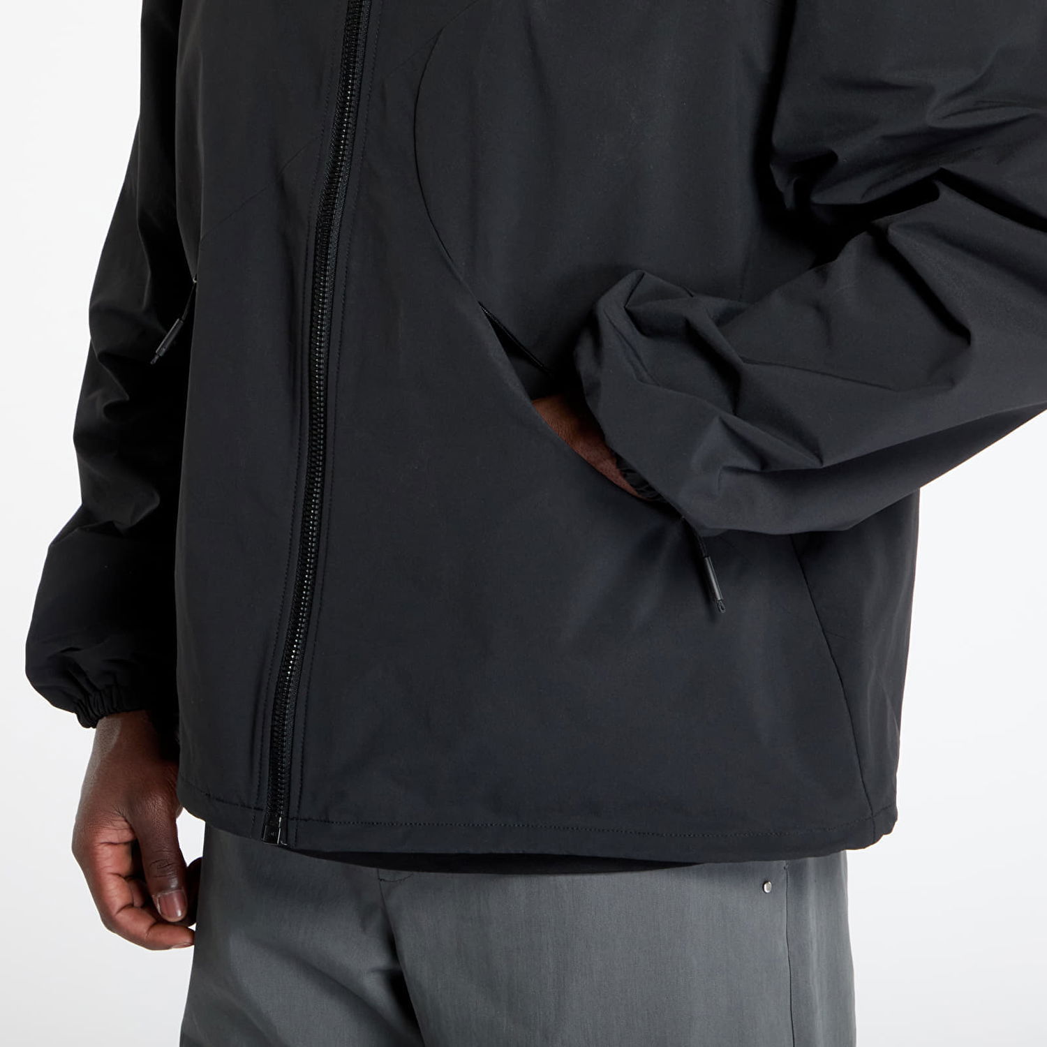 Vetrovka HELIOT EMIL HELIOT EMIL Surtsey Windbreaker Črna | PREAW25_M_02_154_BLK01_CO, 1