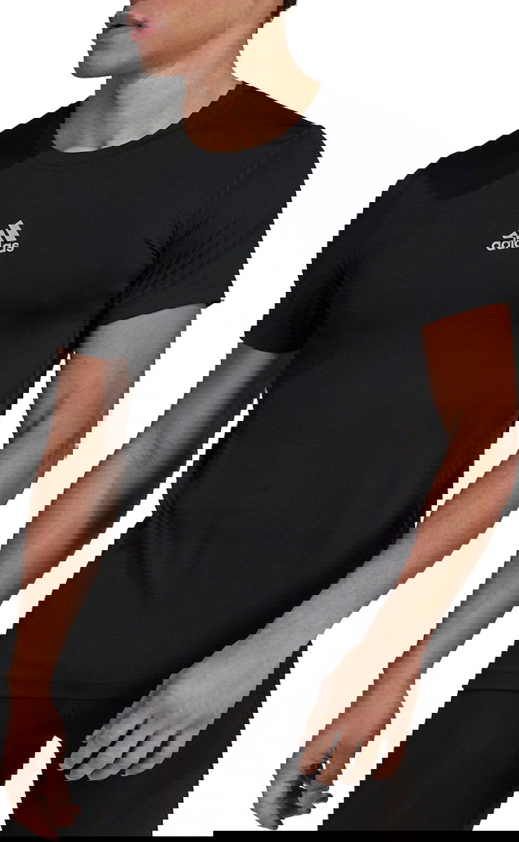 Majica adidas Originals Techfit Training T-Shirt Črna | gu4906