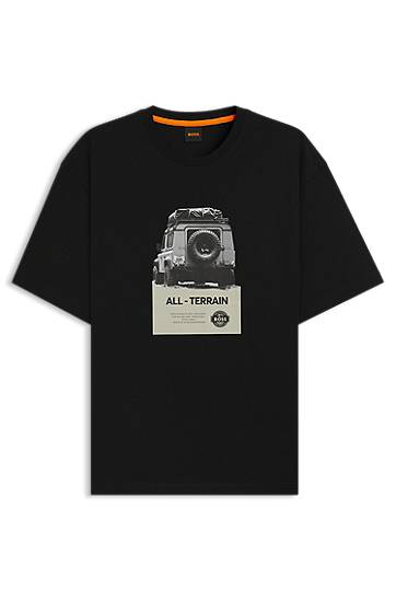 Majica BOSS Relaxed-Fit Cotton Jersey T-Shirt with All-Terrain Graphic Črna | 50546958