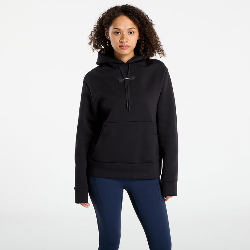 Pulover On Running Focus Tech Hoodie Črna | 1WF30360553 W
