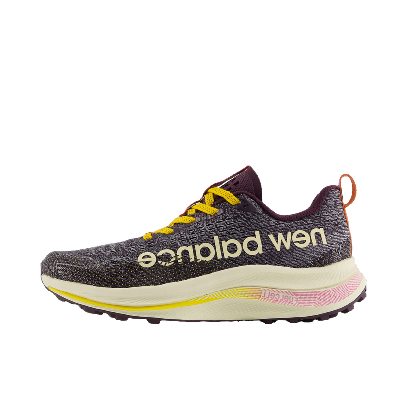 Tek New Balance FuelCell SuperComp Trail Črna | wttrxcm1