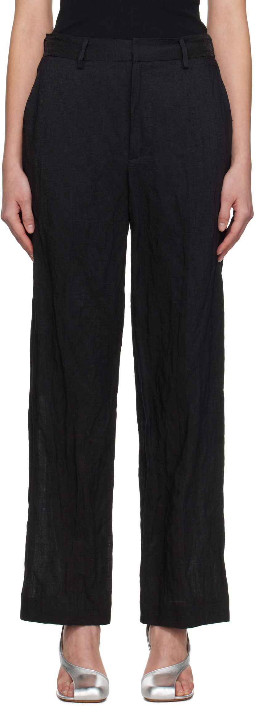 Hlače Maison Margiela MM6 Maison Margiela Crinkled Metallic Tailoring Trousers Črna | S52KA0521 M35253