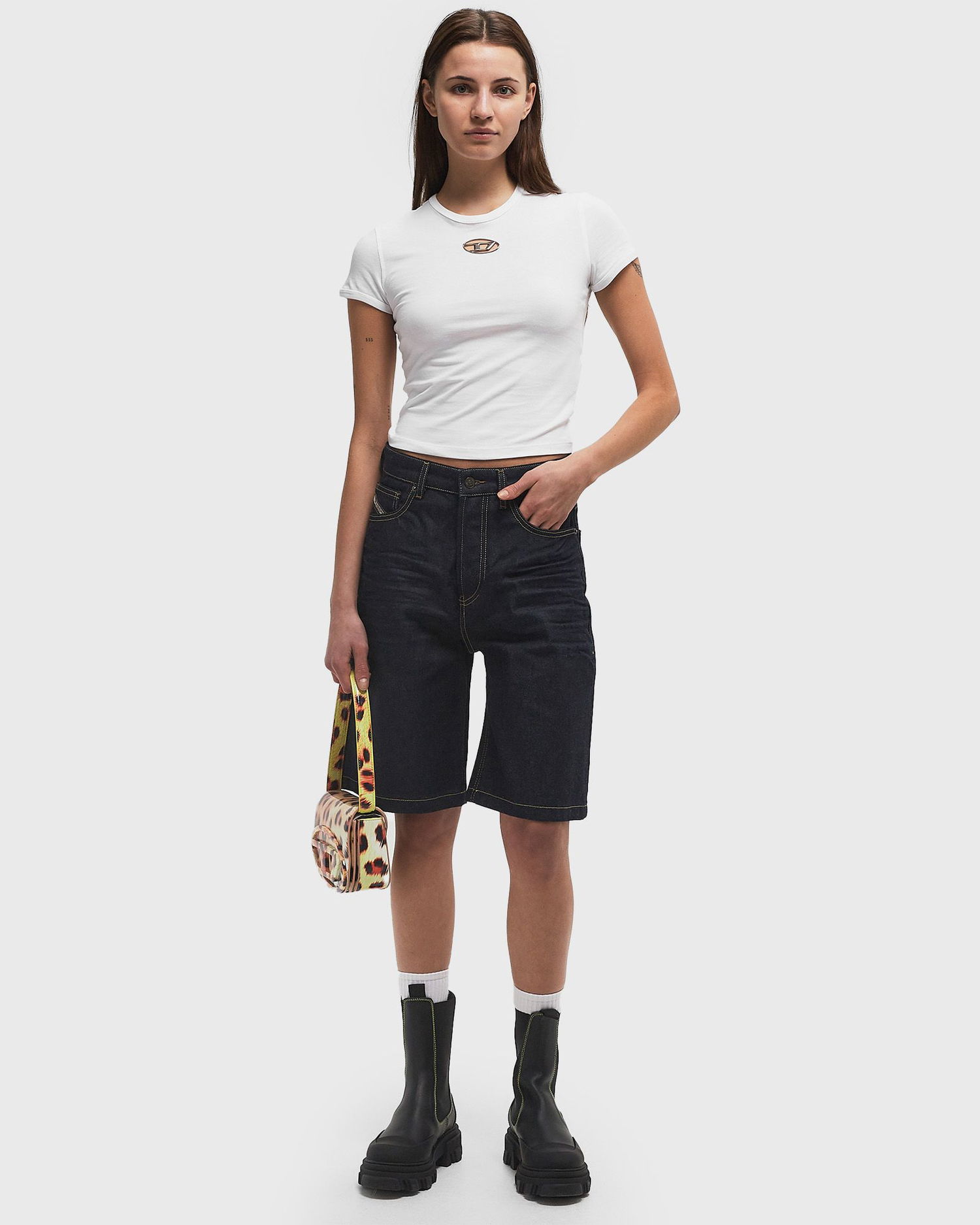 Krop-top Diesel Diesel T-UNCUTIE-LONG-OD-Q1 Short Sleeve Crop Top, Size: L Bela | A16839-0CLBR-100, 1