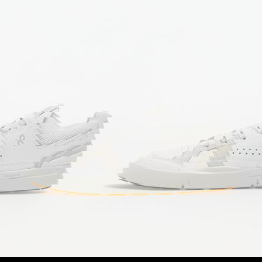 Superge in čevlji On Running The Roger Clubhouse W Bela | 48.99141, 0