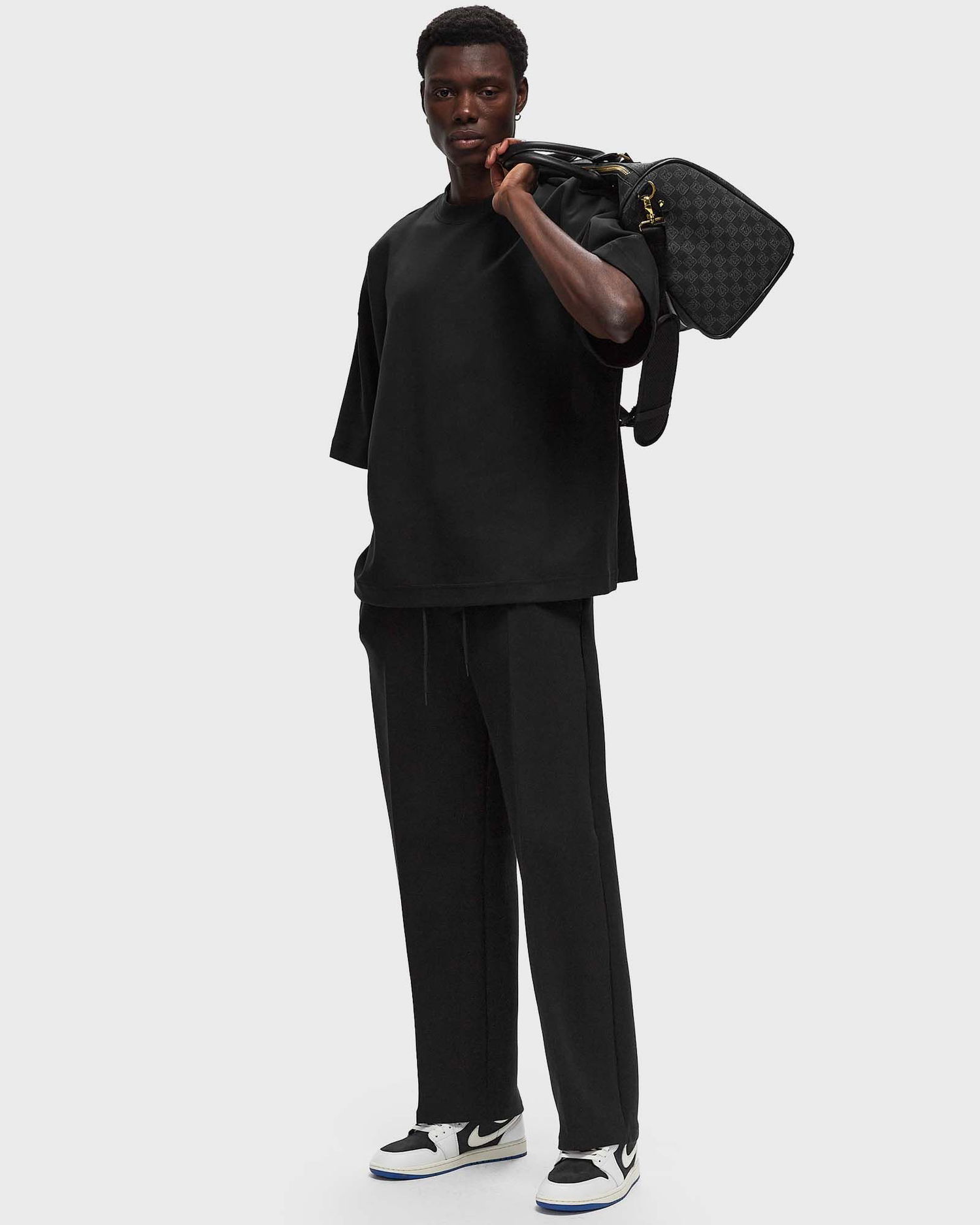 Trenirka Nike TECH FLEECE TAILORED PANT Črna | FZ7583-010, 1