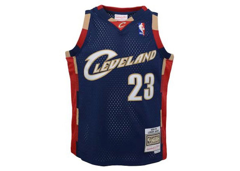 Dres Mitchell & Ness Mitchell & Ness Cavaliers LeBron James Swingman Jersey Mornarica | 9N2B7BLT0-CAVLJ-Y08, 0
