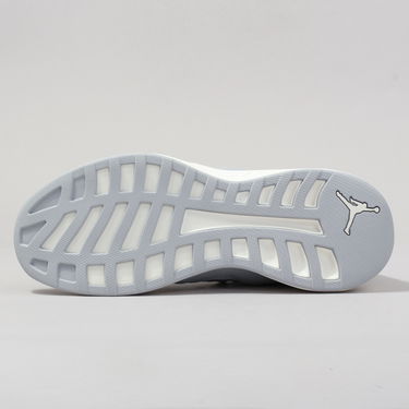 Superge in čevlji Jordan Jordan Formula 23 Siva | 881465-024, 4