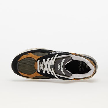 Superge in čevlji New Balance 990v3 Made in USA Črna | M990BB3, 2