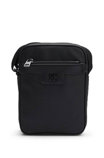 Torba za čez ramo BOSS HUGO Grained Faux-Leather Reporter Bag with Stacked-Logo Trim Črna | 50529484