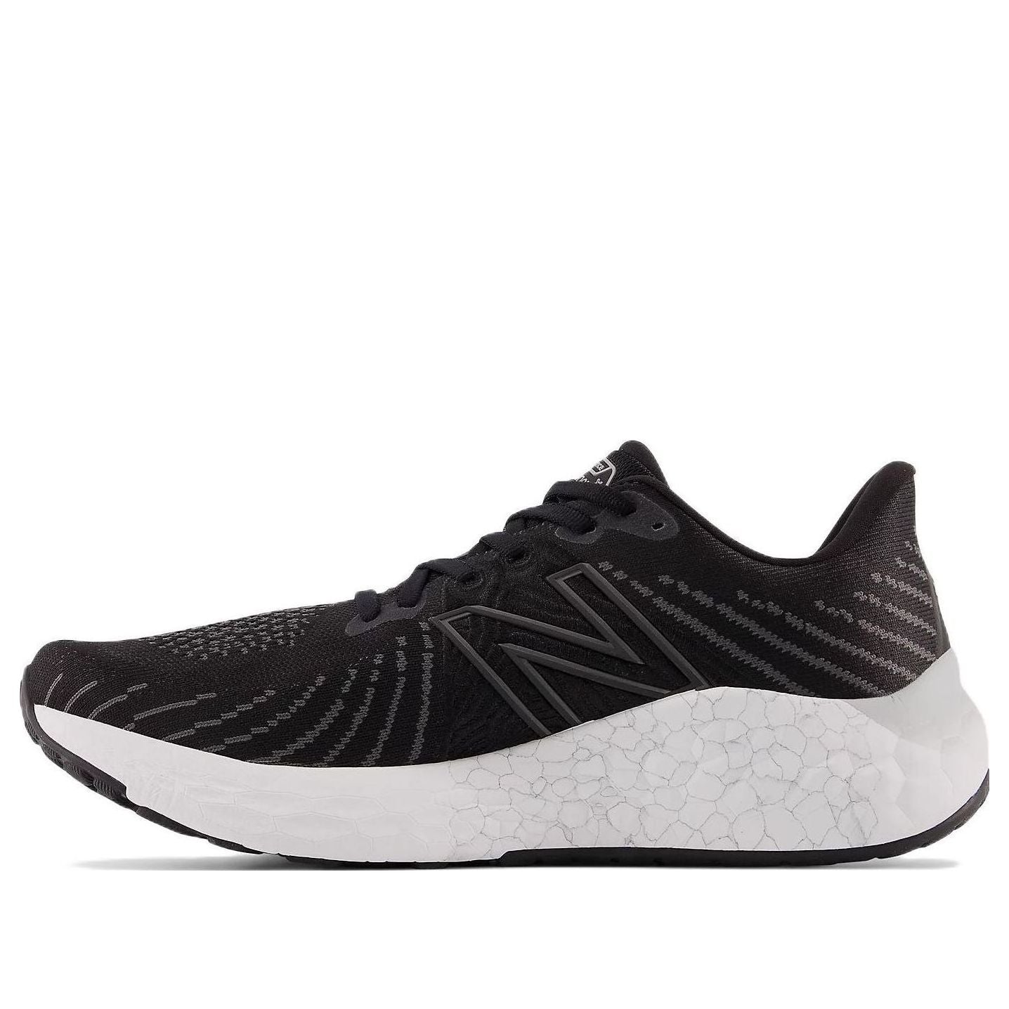 Superge in čevlji New Balance Fresh Foam X Vongo v5 Črna | MVNGOBS5, 0