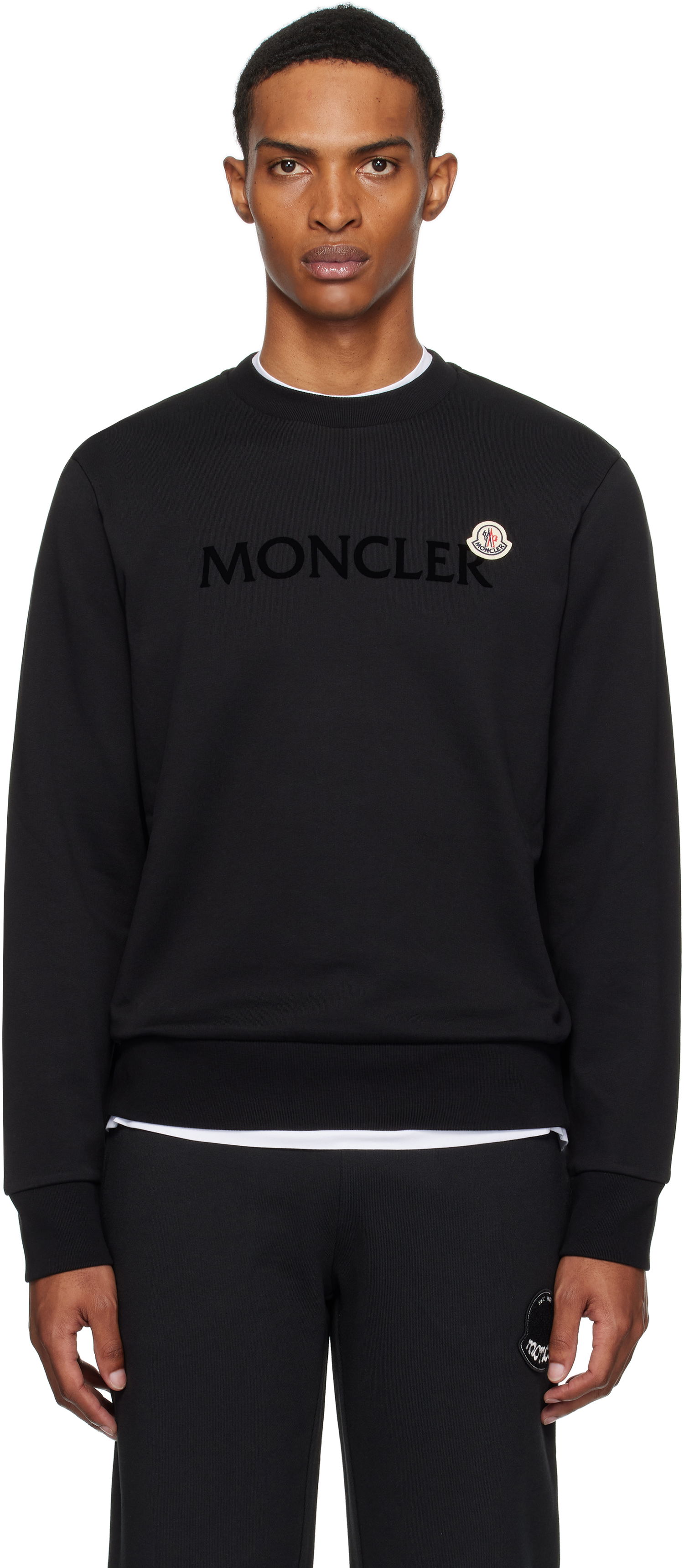 Pulover Moncler Logo Cotton Sweatshirt Črna | K20918G00040809KR, 0