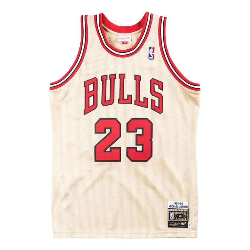 Dres Mitchell & Ness NBA Chicago Bulls 1995-96 Michael Jordan 23 Premium Gold Jersey Bež | NNBJMM18773-CBUGOLD95MJO