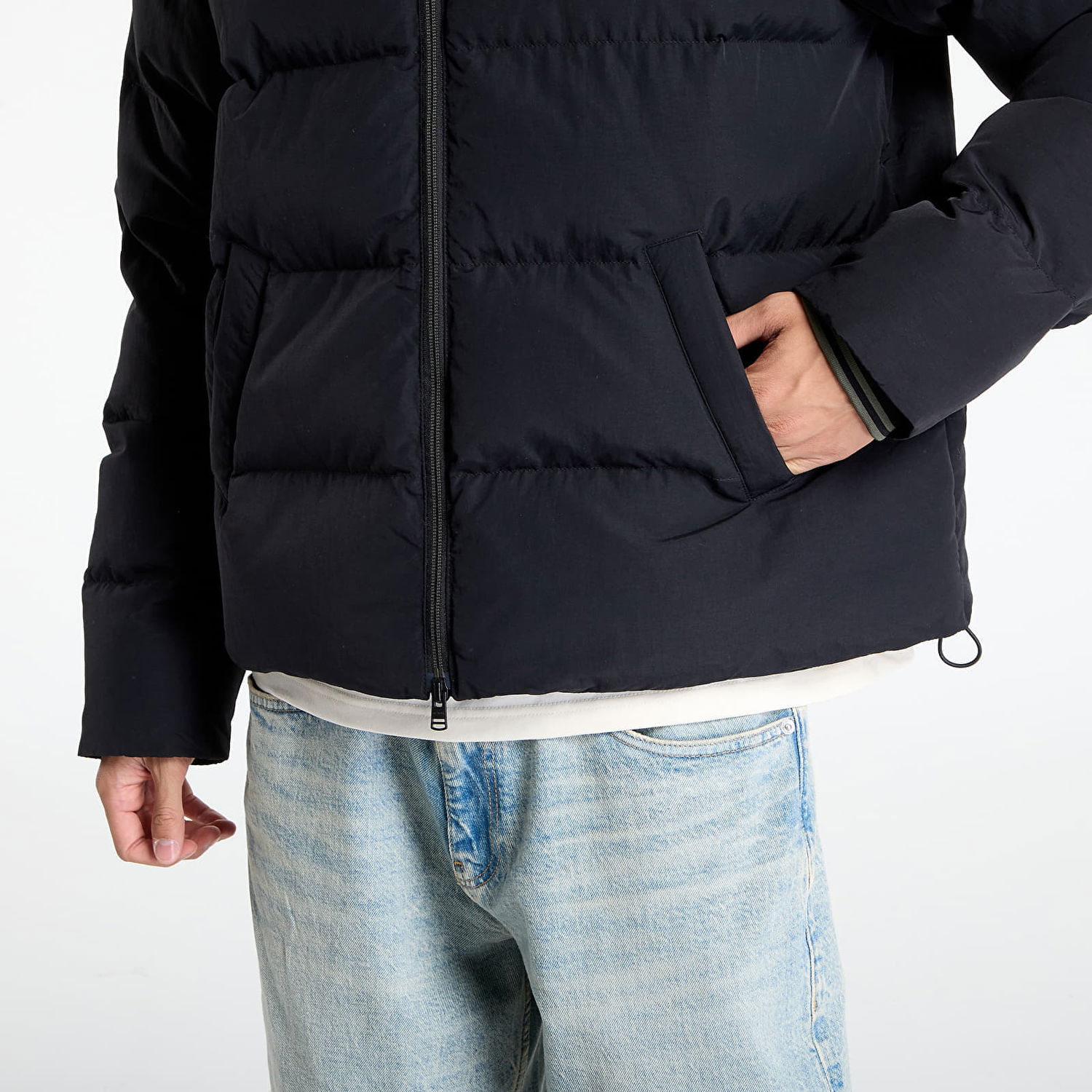 Puhovka Fred Perry FRED PERRY Raglan Sleeve Padded Jacket Črna | J1309 102, 1