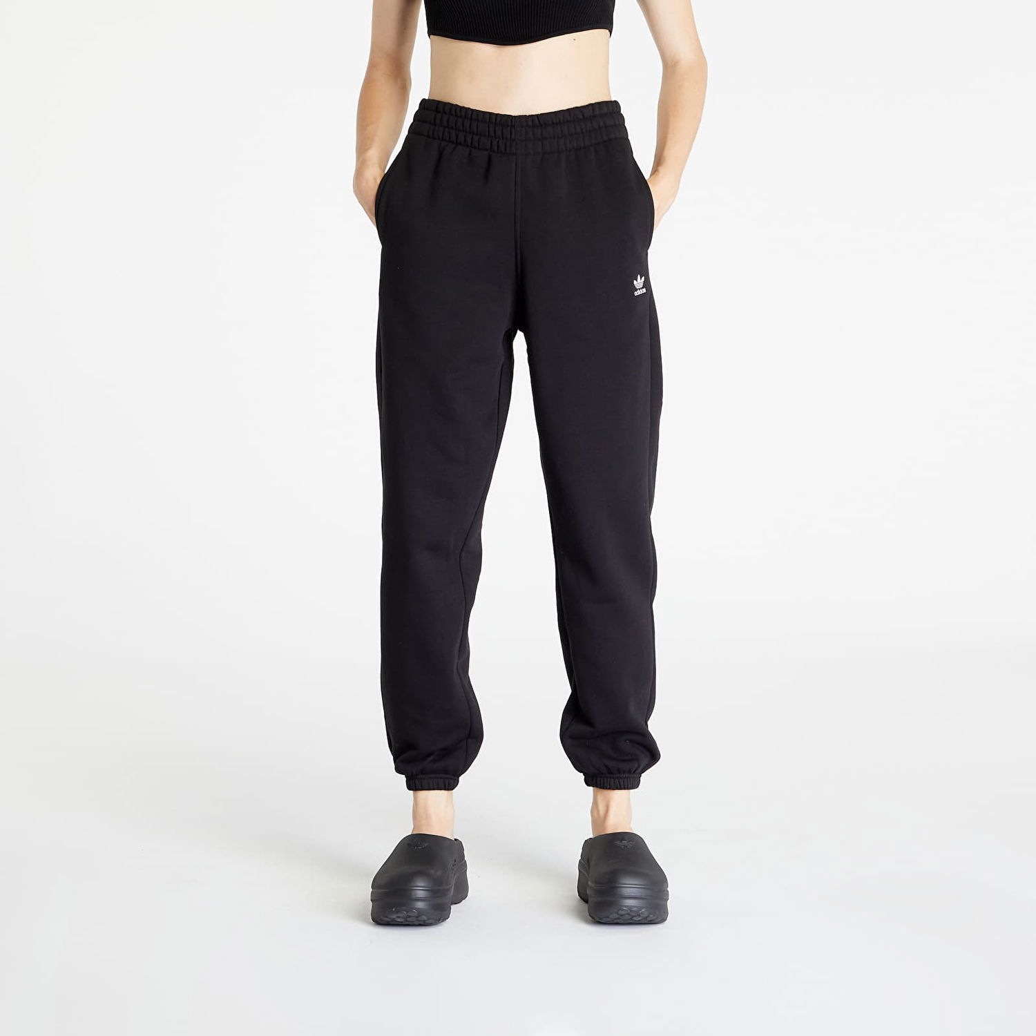 Trenirka adidas Originals Essentials Fleece Pants Black Črna | IA6437, 0