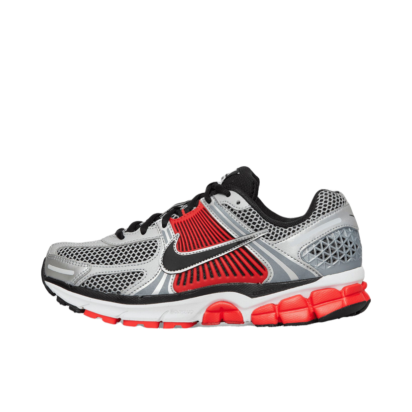 Superge in čevlji Nike Zoom Vomero 5 SE Siva | FJ4151-005