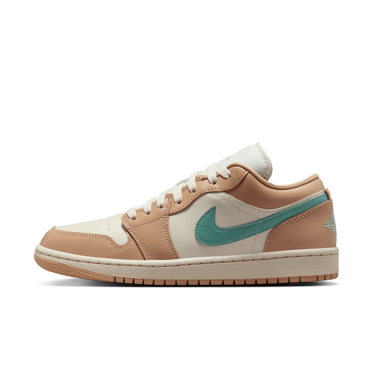 Superge in čevlji Jordan Air Jordan 1 Low Bež | DC0774-130, 0