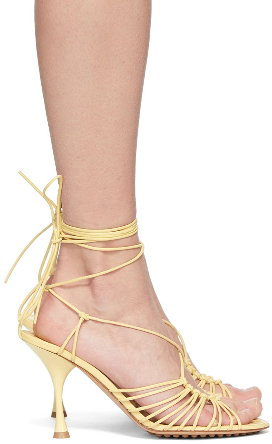 Superge in čevlji Bottega Veneta Lagoon Dot Heeled Sandals "Yellow" Rumena | 690017 VBSD0, 0