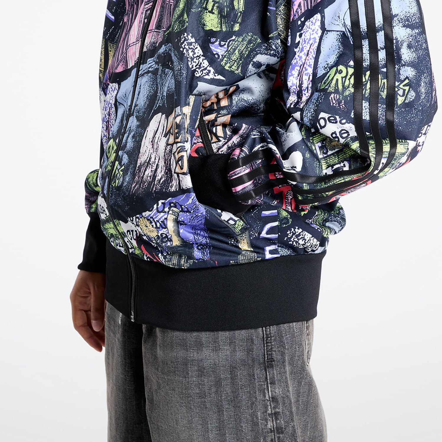 Trenirka adidas Performance Jeremy Scott Pride AOP Track Jacket Črna | JY2023, 1
