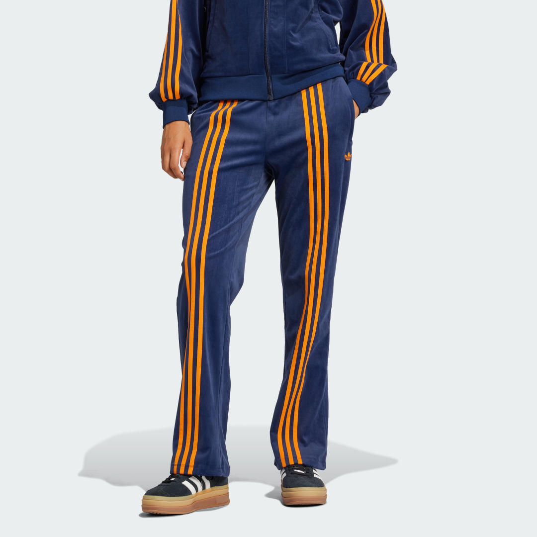 Trenirka adidas Performance Velour Track Pants Modra | JN8290, 0
