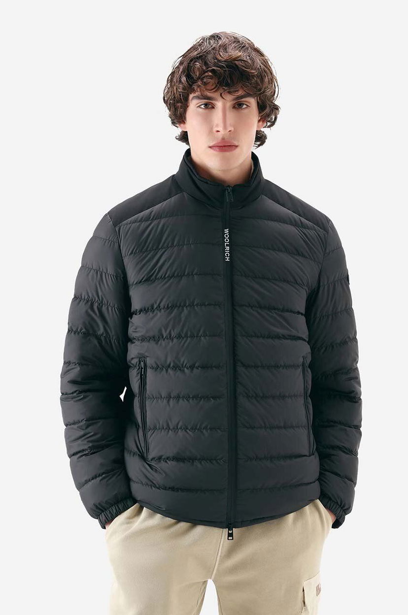 Puhovka WOOLRICH Bering Tech Jacket CFWOOU0697MRUT2635 Puffer Jacket Črna | CFWOOU0697MRUT2635
