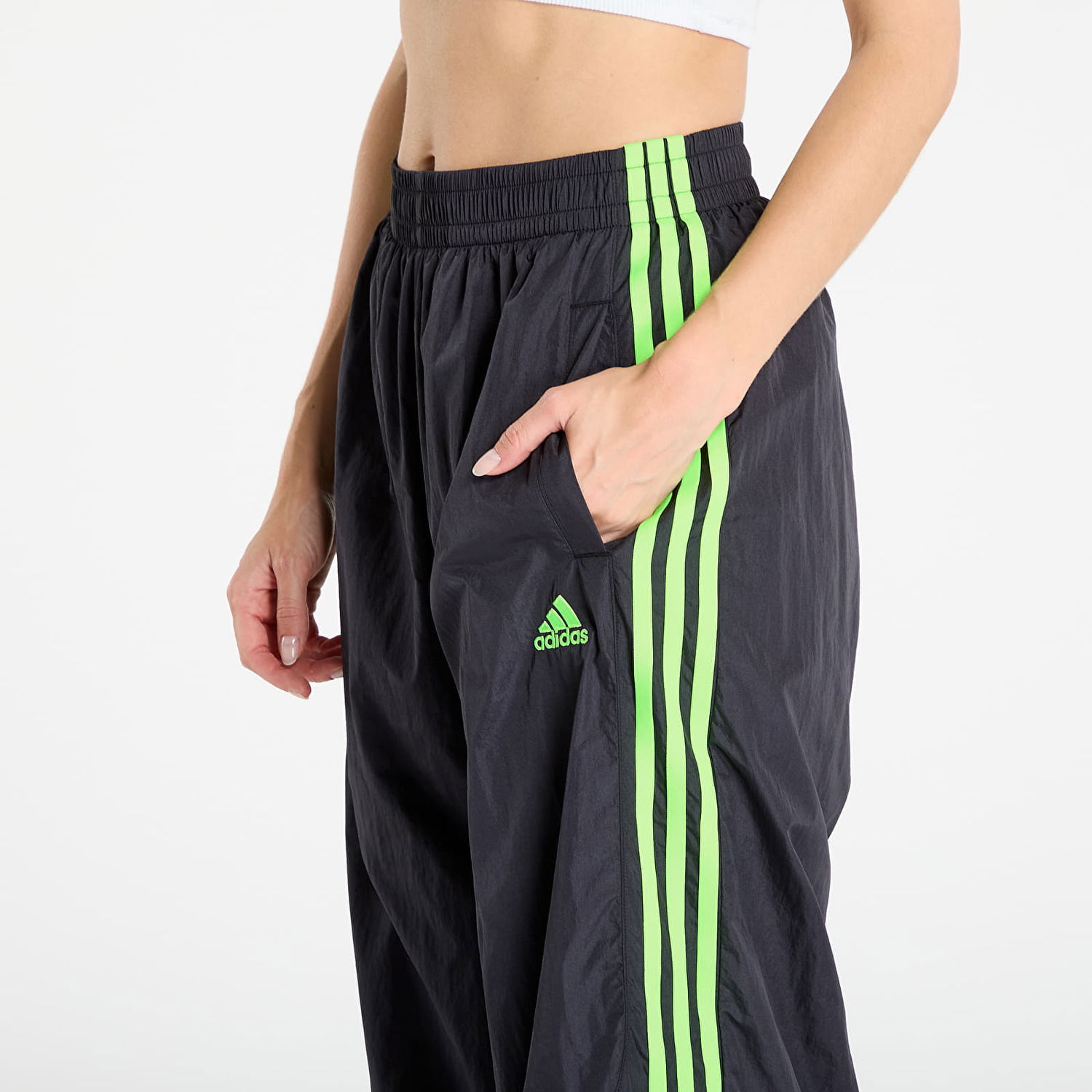 Trenirka adidas Originals Teamgeist Adicolor Oversized Track Pants Črna | JZ8258, 1