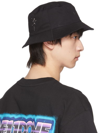 Kapa We11done We11done Hotfix Star Bucket Hat Črna | WD-AH1-22-410-U-BK, 2