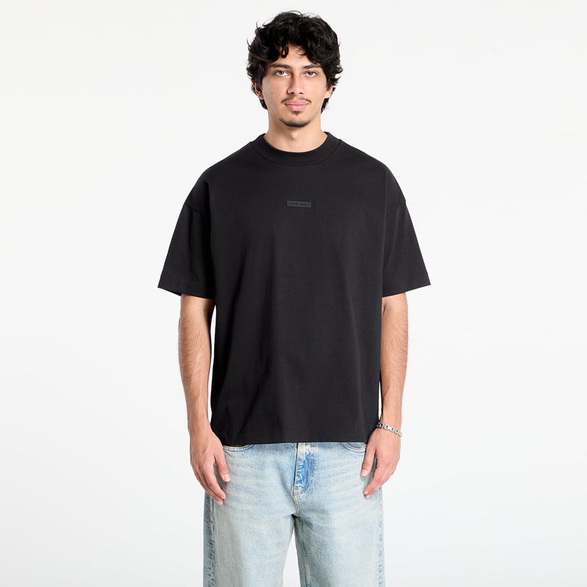Majica Fear of God Fear of God Essentials Classic Short Sleeve T-Shirt Črna | 125SP254190F-861