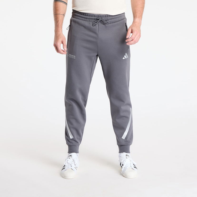 Trenirka adidas Performance AMG Mercedes Sweatpants Siva | JW3478