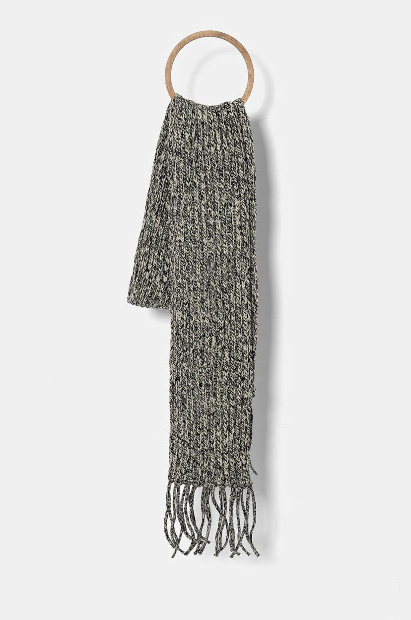 Šala Nanushka Woolen Scarf With Fringes Črna | NU24FWSC10599