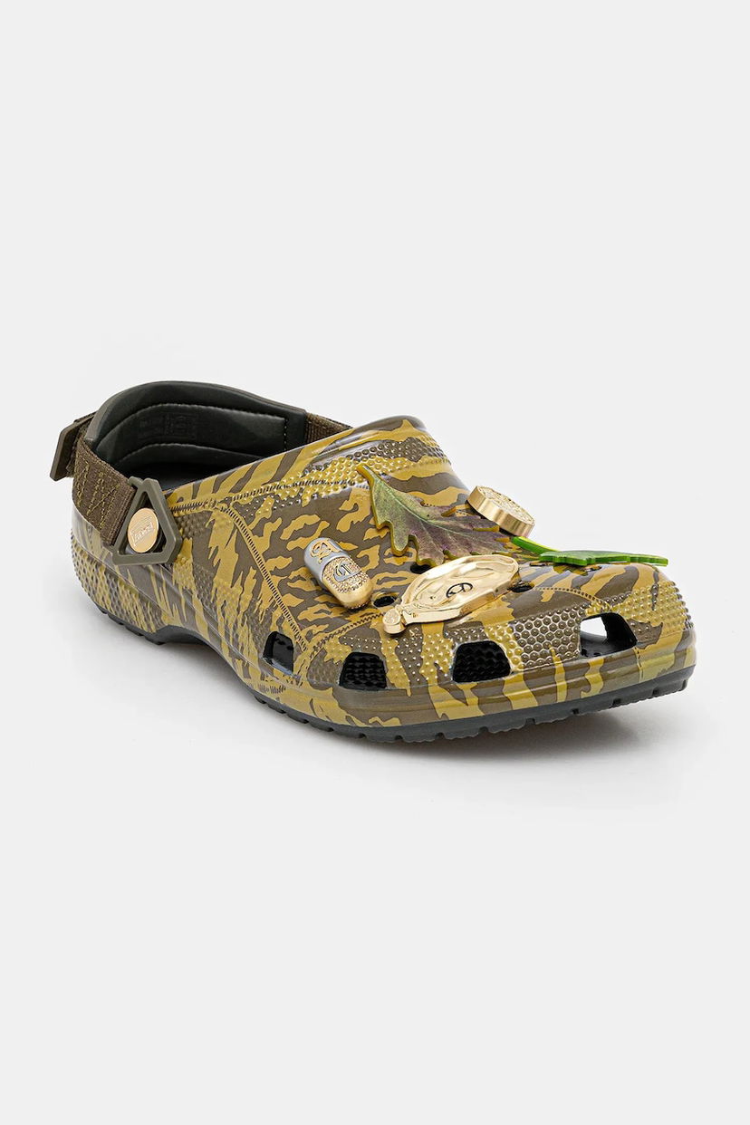 Superge in čevlji Crocs Aries Arise Camouflage Classic Clog Večbarvna | 211060.3AC