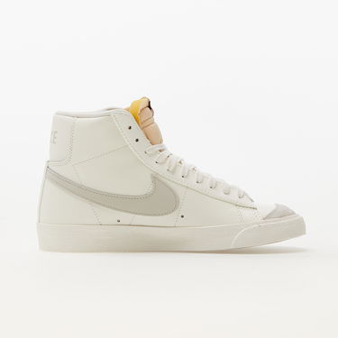 Superge in čevlji Nike Blazer Mid '77 "Vintage Sail" W Bela | CZ1055-120, 1