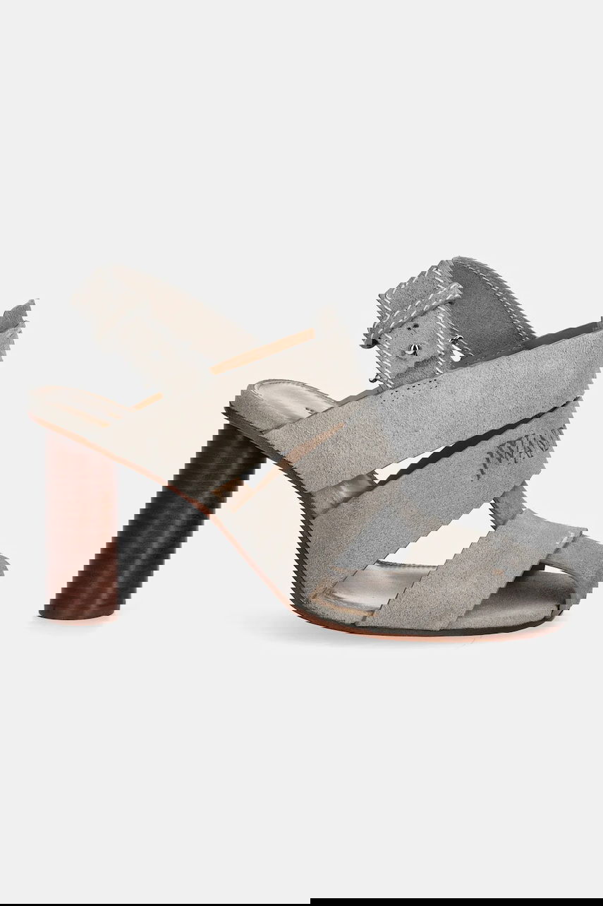 Superge in čevlji JW Anderson JW Anderson Suede Heeled Sandals Siva | SN0097.LA0359.929, 1