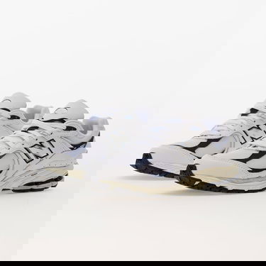 Superge in čevlji New Balance 2002R Bela | M2002RHQ, 9
