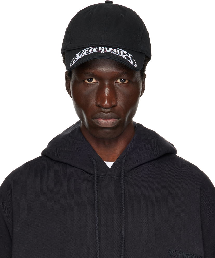 Kapa VETEMENTS Metal Logo Baseball Cap Črna | UA66CA140B