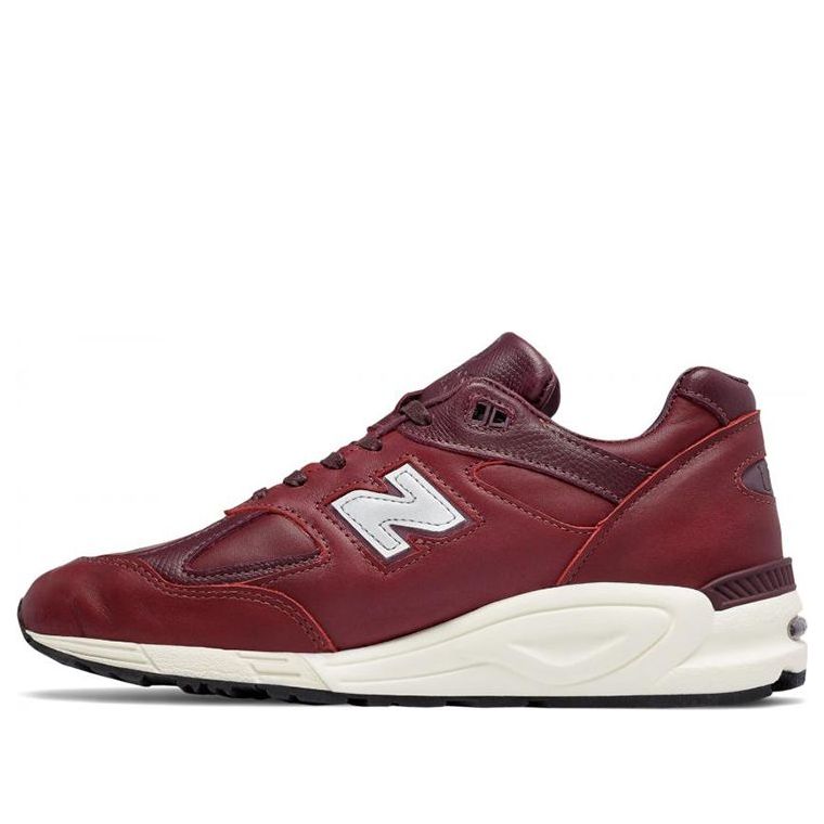 Superge in čevlji New Balance 990 V2 Rdeča | M990BTA2