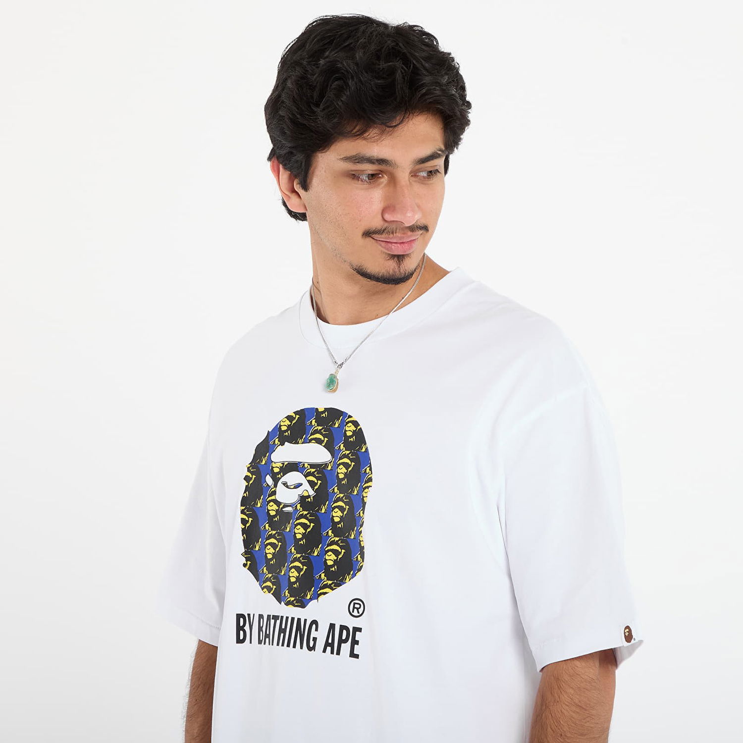Majica BAPE Ape Head Pattern By Bathing Ape Relaxed Fit Tee Bela | 001TEL801309MWHT, 1