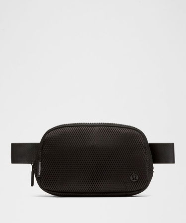 Torbice za okoli pasu lululemon Everywhere Knit Mesh Belt Bag 1L Črna | prod20002199, 0
