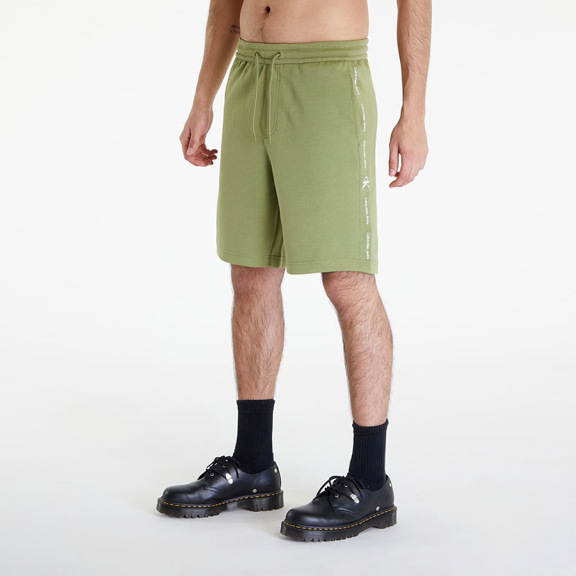 Kratke hlače CALVIN KLEIN Logo Repeat Shorts Dark Juniper Zelena | J30J325129 L9N
