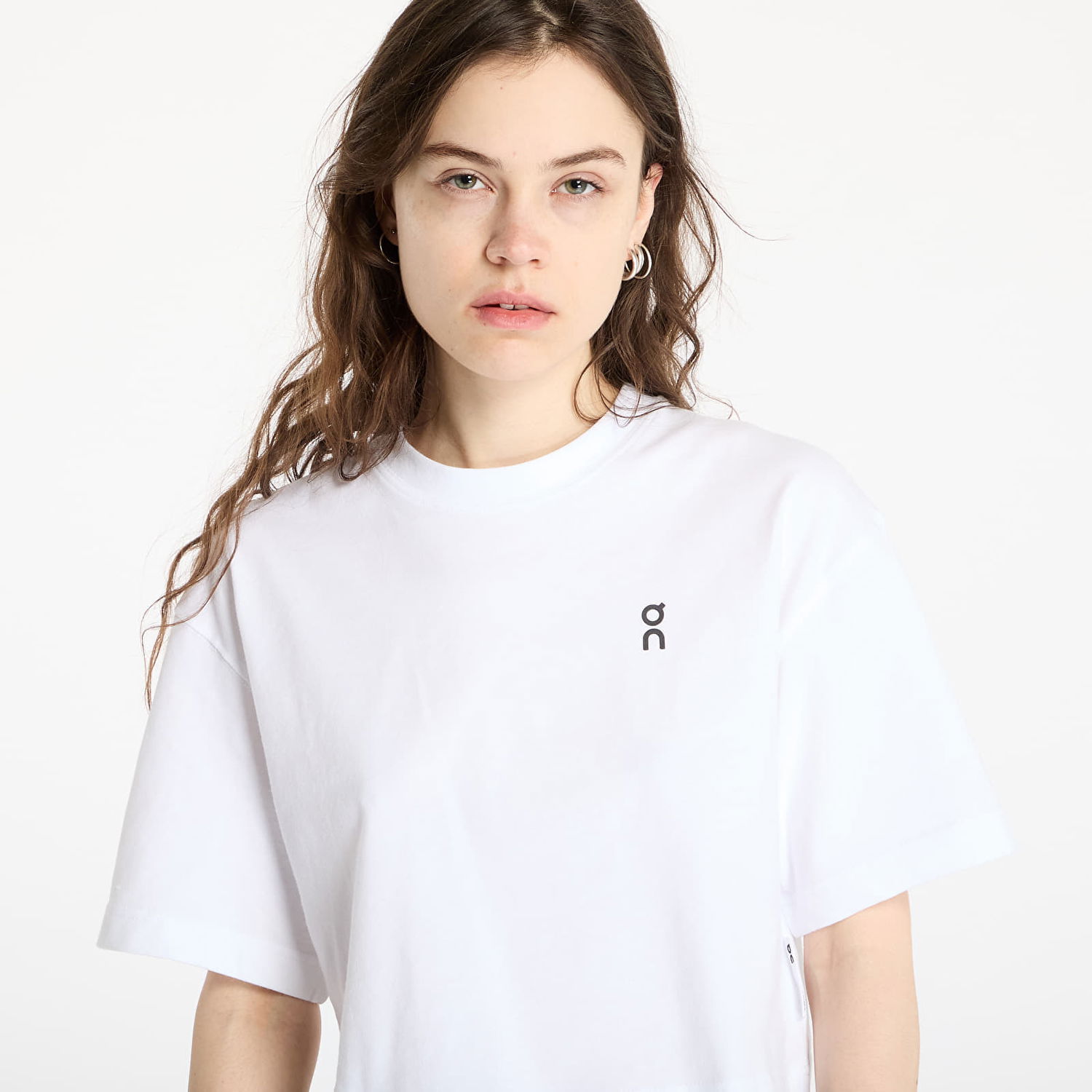 Krop-top On Running Club Boxy Cropped T-Shirt Bela | 1WF11120069 W, 1