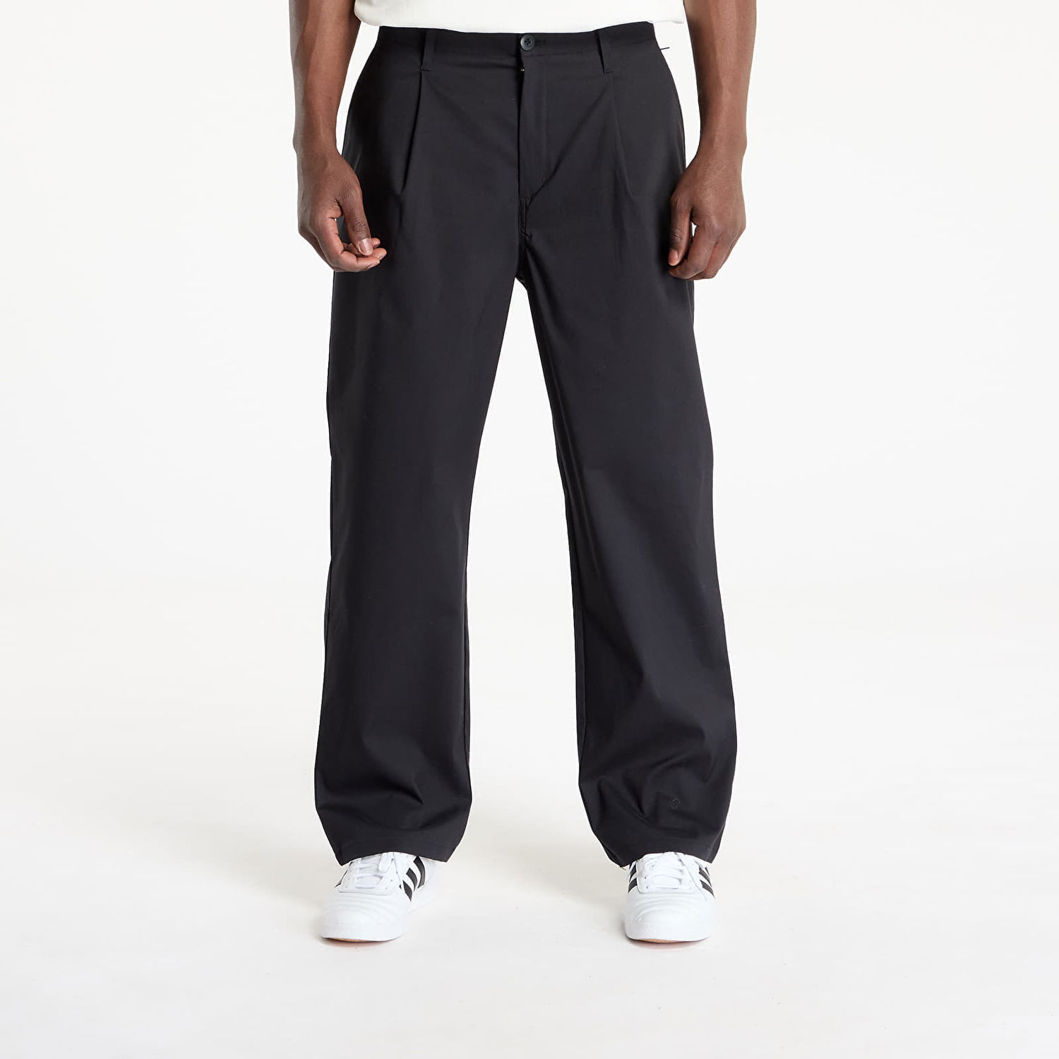 Hlače New Balance New Balance Athletics Relaxed Trousers Črna | MP51563BK, 0