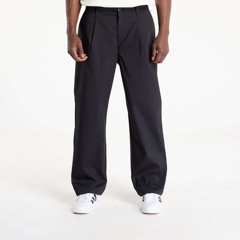 Hlače New Balance New Balance Athletics Relaxed Trousers Črna | MP51563BK