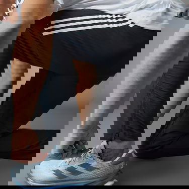 Trenirka adidas Performance Own the Run 3-Stripes Pants Črna | IK4982, 4