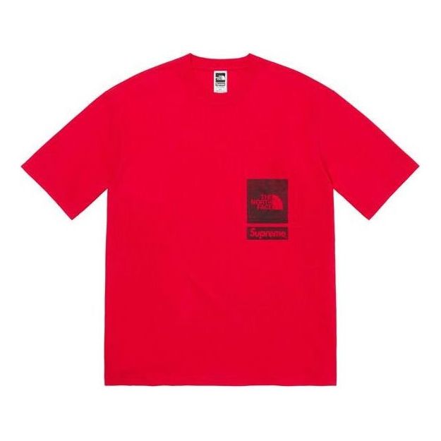Majica Supreme Pocket Print T-Shirt Rdeča | SUP-SS23-074