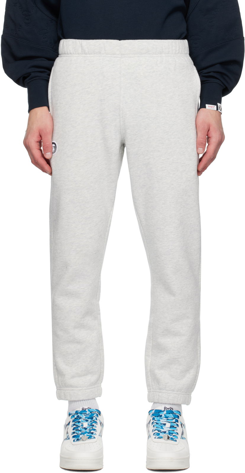 Trenirka AAPE by A Bathing Ape AAPE by A Bathing Ape Main Sweatpants Siva | AAPPTMB638XANWH2