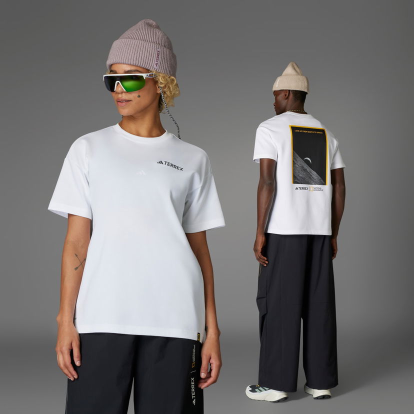 Majica adidas Performance Nat Geo AEROREADY Graphic Tee Bela | JD5956