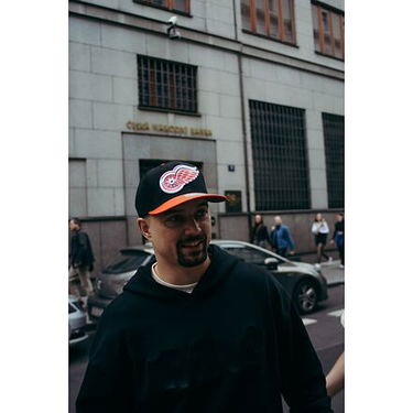 Kapa Mitchell & Ness Detroit Red Wings Two Tone Snapback Hat Rdeča | HHSS5367-DRWYYPPPBKRD, 7