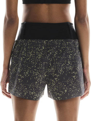 Kratke hlače On Running On Running Ultra Shorts Črna | 1wf30152957, 1