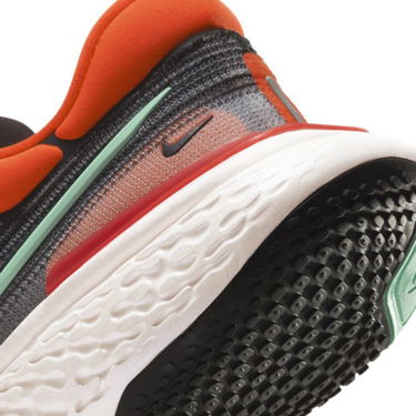 Superge in čevlji Nike ZoomX Invincible Run Flyknit Črna | CT2228-002, 1