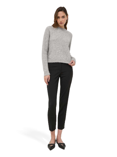 Hlače BOSS Cropped Regular-fit Trousers in Responsible Wool Črna | 50490051
