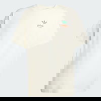 CHILLI PT. 2 Graphic Tee